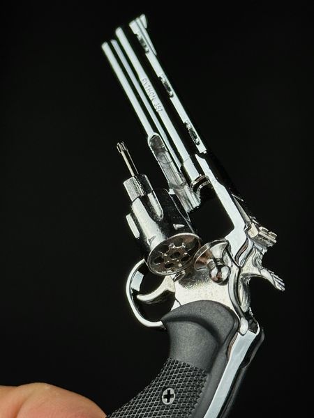 Мініатюрний металевий брелок-револьвер Colt Python 357, сірий BREL-93.2 фото