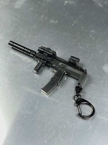 Мініатюрний брелок-автомат MP7A2, койот BREL-10.2 фото